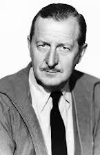 Stanley Andrews como Mead Calhoun