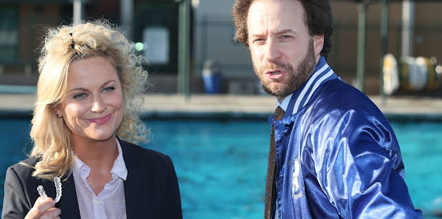 06:00: Parks and Recreation (S5 E3) (S5) | Viasat Series | 12/18 2025