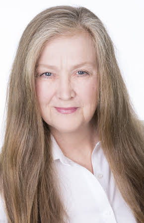 Heather Tod Mitchell as 