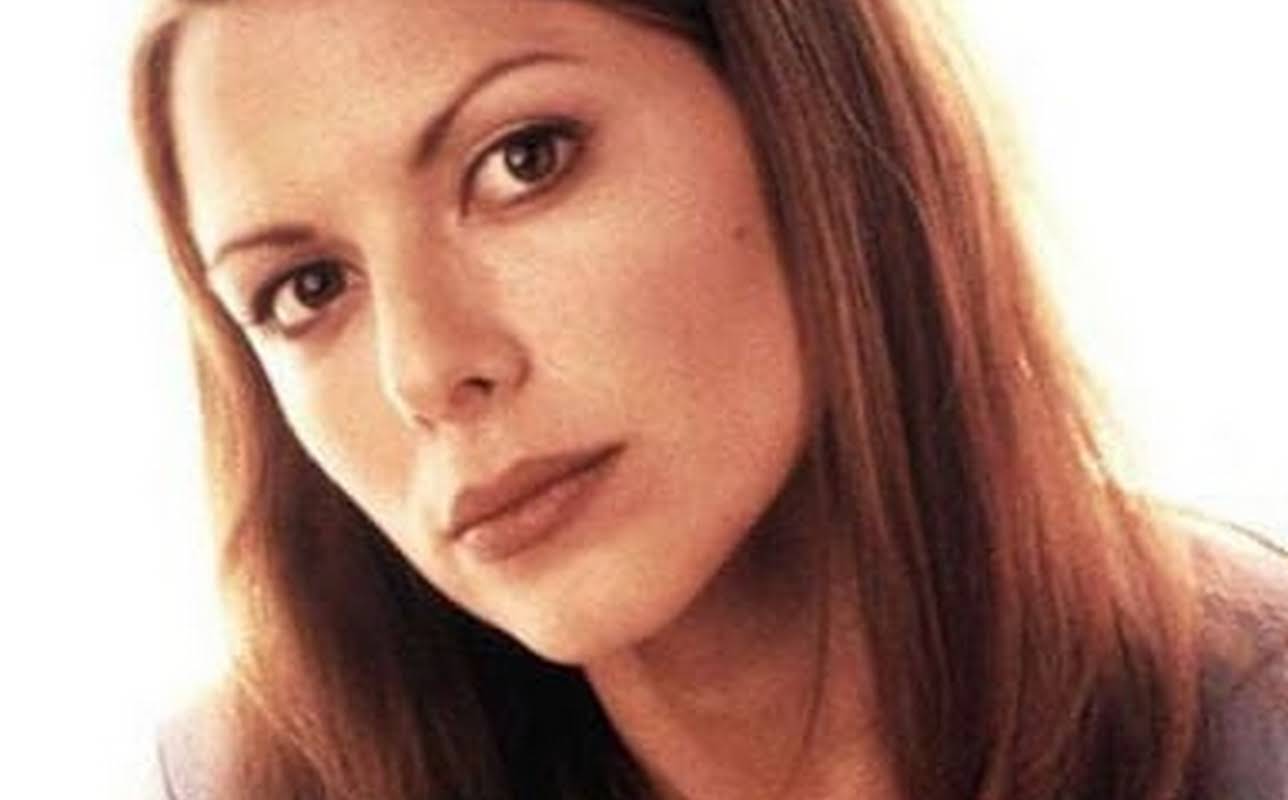 Kari Wuhrer