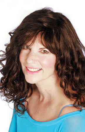 Elaine Corral Kendall as TV Anchor 
  
  
  (as Elaine Corral)