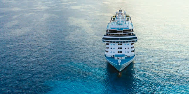 World's Most Expensive Christmas Cruise