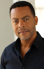 Kevin Dean Williams como 