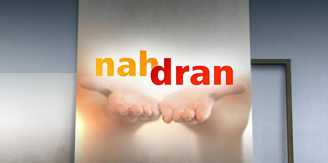 Nicht gesellschaftsfähig (1/2)