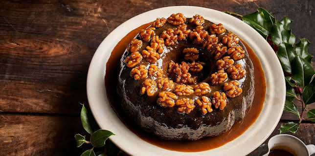 1:10 PM: Jamie Cooks Christmas | Channel 4 | 12/18 2025