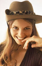 Sandy Johnson som Director