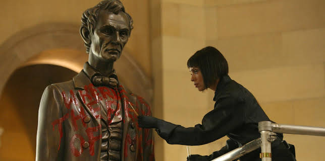 12:05: Bones (S7 E6) (S7) | Viasat Series | 1/15 2026