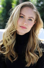 Caitlin Thompson como 