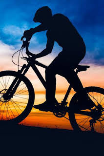 07:00: Copa del mundo de bicicleta de montaña - Resumen (T2026): Loudenvielle - Enduro | Eurosport 1 | 6/6 2026