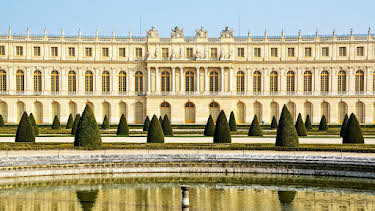 10:35 AM: Secrets of the Royal Palaces (S2 E3) (S2) | Channel 5 | 6/13 2026