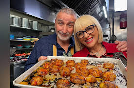 The Life of Loi: Mediterranean Secrets, Season 1: The Miracle Ingredient: Tomato Paste