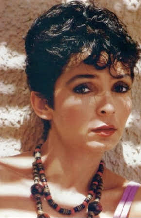 Ana Martín as 