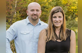 Log Cabin Living, Season 1: Lakes Region Retreat