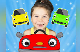 Learn Colors with Diana: Learn colors - Driving cars with Diana and her brother