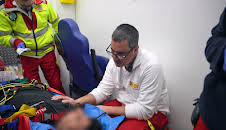 Mensch Retter (S6 E4)