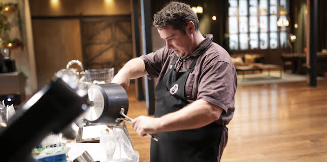 15:30: MasterChef Australia (S16 E33) (S16) | TLC | 12/18 2025