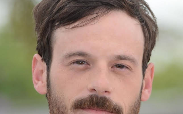 Scoot McNairy