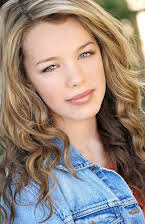 Sadie Calvano som 