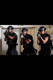 03:47: S.W.A.T.:  Los hombres de Harrelson (T8): Ep.3 Perpetua | AXN | 4/10 2026