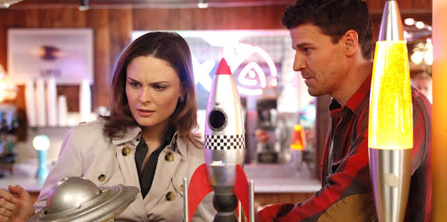 12:05: Bones (S5 E11) (S5) | Viasat Series | 11/20 2025