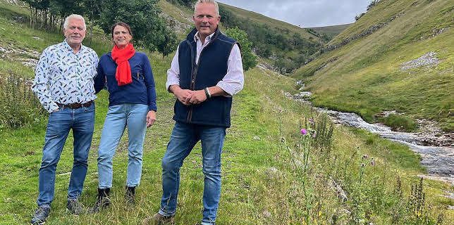 2:45 PM: Escape to the Country (S25) | BBC Two | 2/19 2026