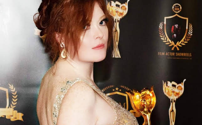 Tiffany-Ellen Robinson