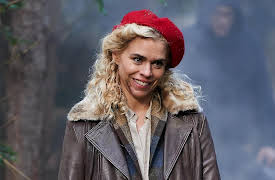 I Hate Suzie, Season 1: Fear