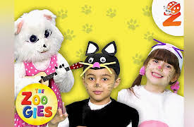 The Zoogies | Baby Shark & more Animal Songs: Three Little Kittens