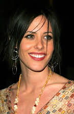 Katherine Moennig som Erica Lonsdale