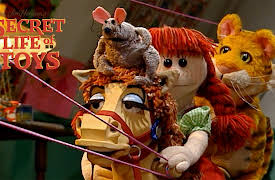 Secret Life of Toys: I'm Going To Tell On You & Oops!