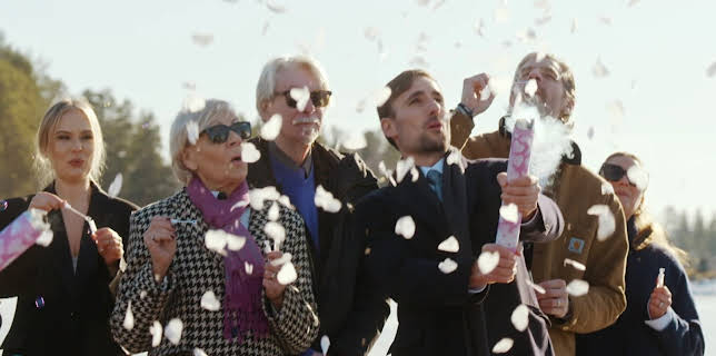 23:20: Gift ved første blikk – Sverige: Bryllupene | NRK 2 | 1/8 2026