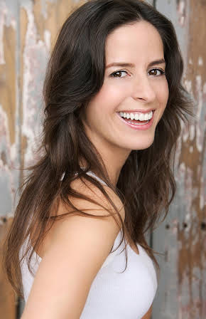 Kieren van den Blink as Young Rachel