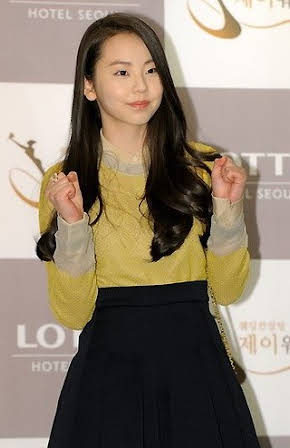 Sohee as Jin-hee