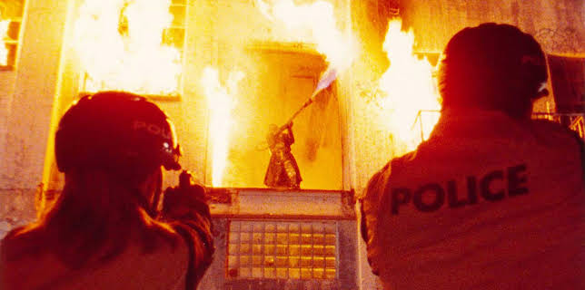 12:00: Pacific Blue (S1 E11) (S1) | TV6 | 2/4 2026