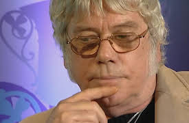 Dickinson's Real Deal: Episode 9