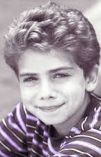Marc Donato como Davey Thomas