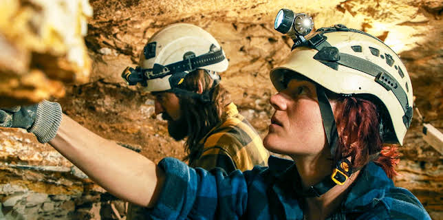 07:15: Outback Opal Hunters (S6 E11) (S6) | Discovery Channel | 3/3 2026