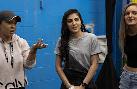 Tampa Baes: Baes Overboard