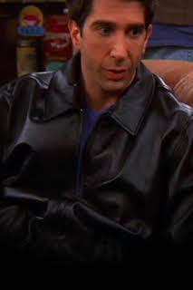 20:26: Friends (T6): Ep.18 El de cuando Ross sale con una estudiante | Comedy Central | 8/11 2026