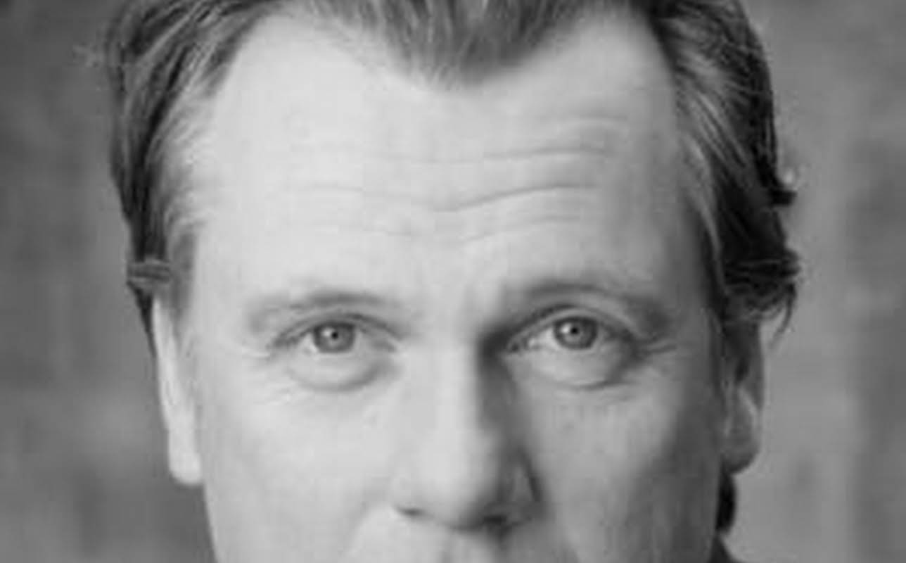 Erik Thomson
