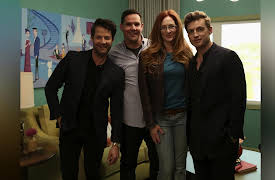 Nate & Jeremiah By Design Season 1: Carrie Bradshaw Meets The Jetsons