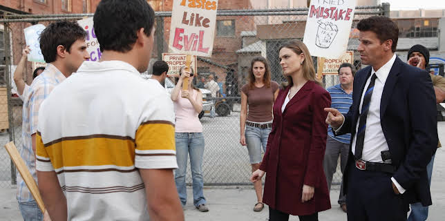 12:05: Bones (S5 E6) (S5) | Viasat Series | 11/13 2025