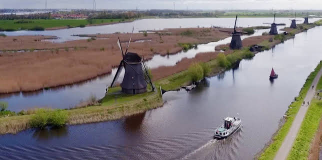 7:00 PM: Great Canal Journeys (S4 E2) (S4) | Yesterday | 1/23 2026