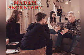 Madam Secretary, Season 1: Chains of Command