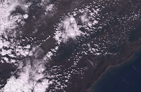 SpaceRip Originals: What an Astronauts Camera Sees