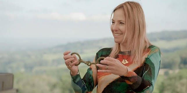 8:00 PM: Digging for Britain (S12) | BBC Two | 11/4 2025