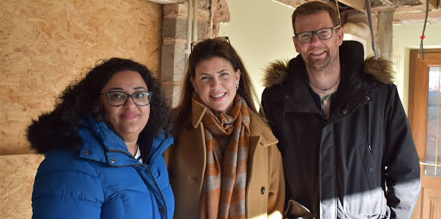 4:15 PM: Kirstie and Phil's Love It or... | Channel 4 | 11/8 2025