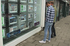 Location, Location, Location: Episode 3