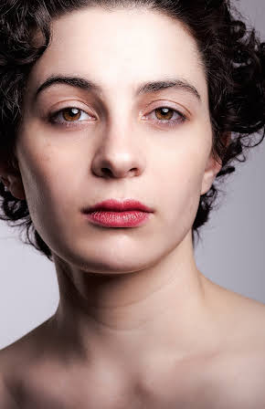 Maisie Klompus as 