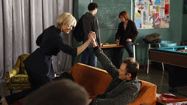 10:55: Community (S1 E17) (S1) | Viasat Series | 4/23 2026